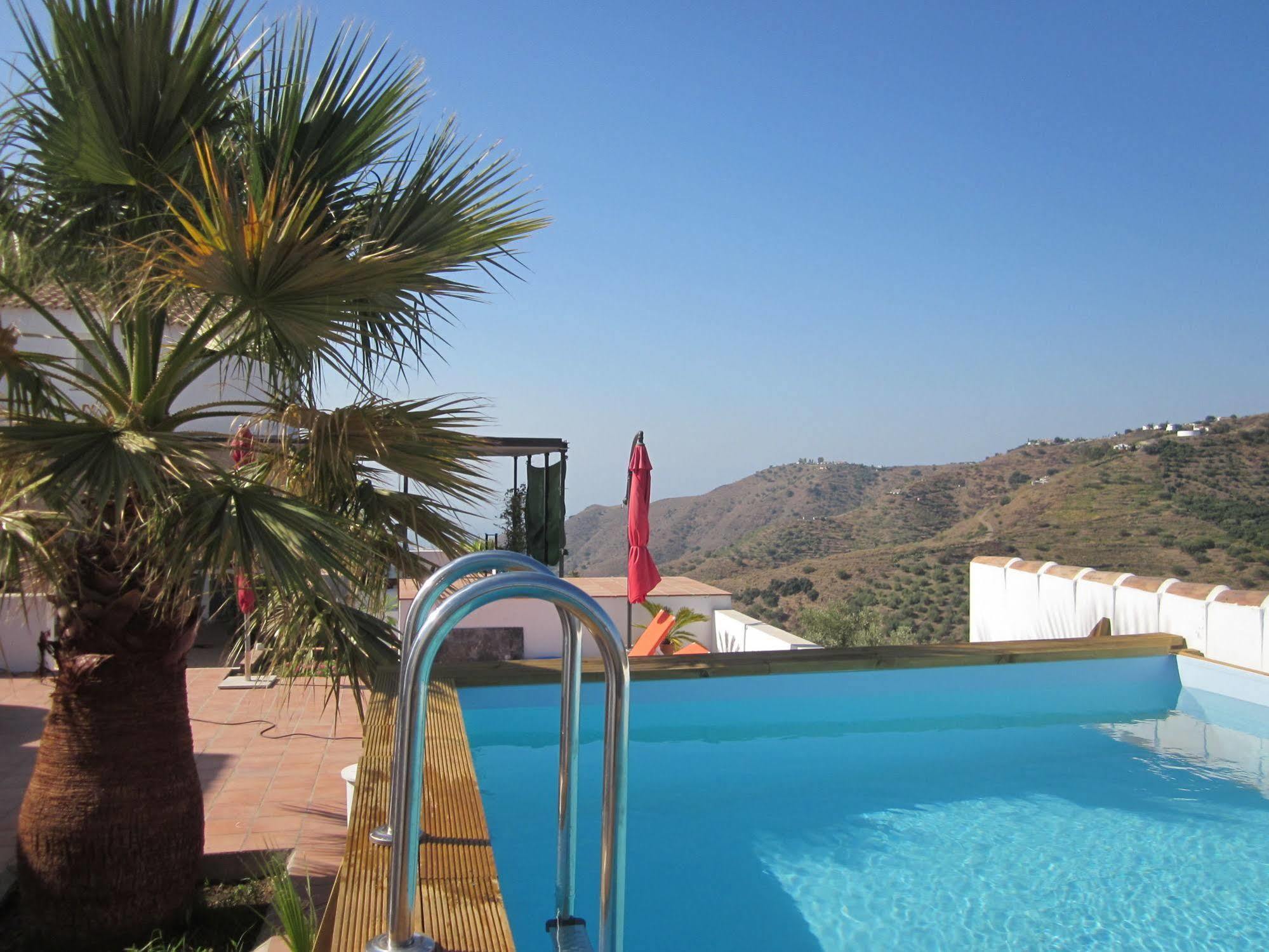 Casa Los Dos (Adults Only) Sayalonga エクステリア 写真